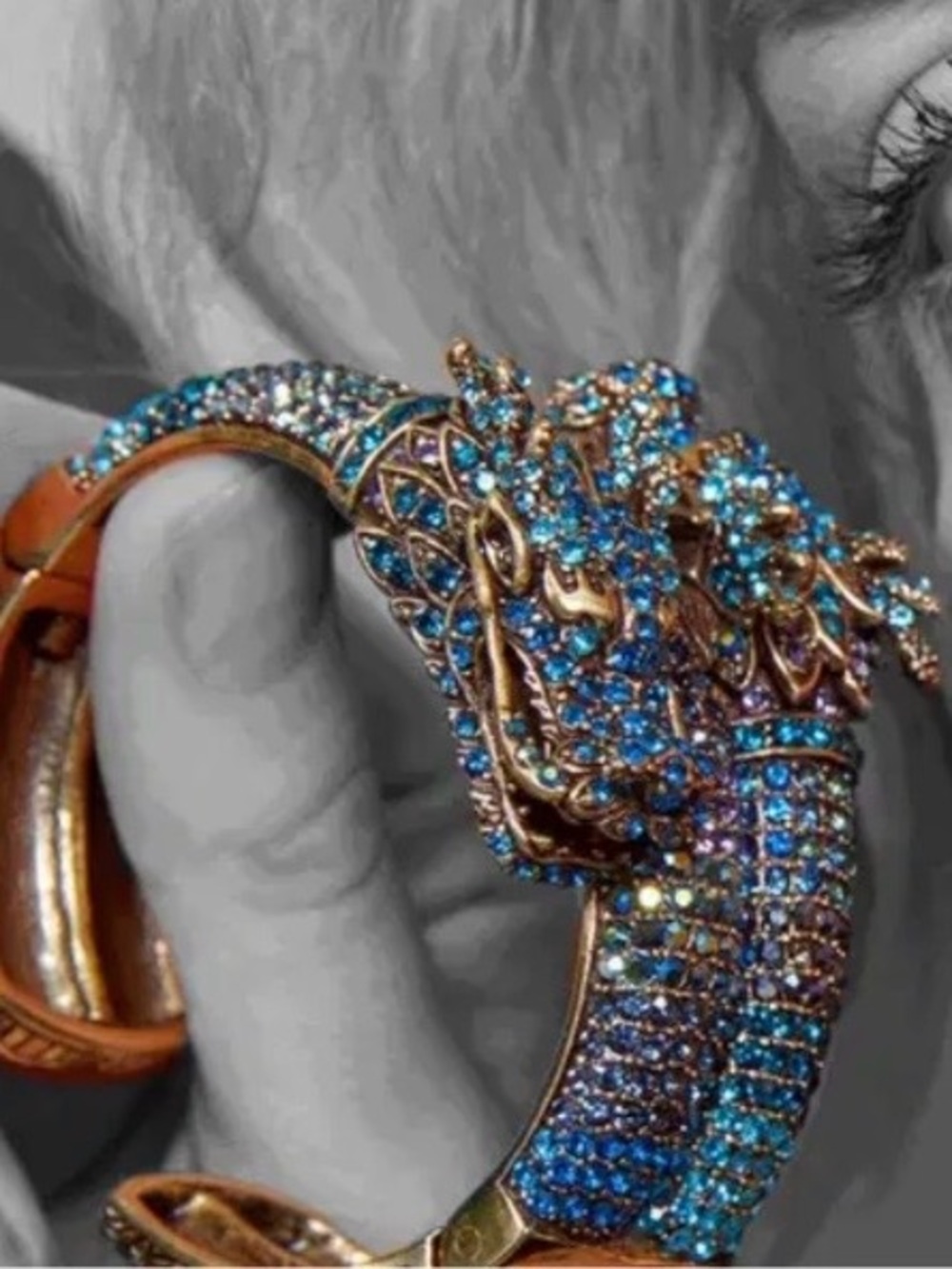 Heidi Daus 'Devine Dragon' Statement Set - Picture 15 of 15